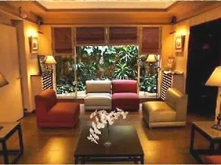 Elysees Hotel