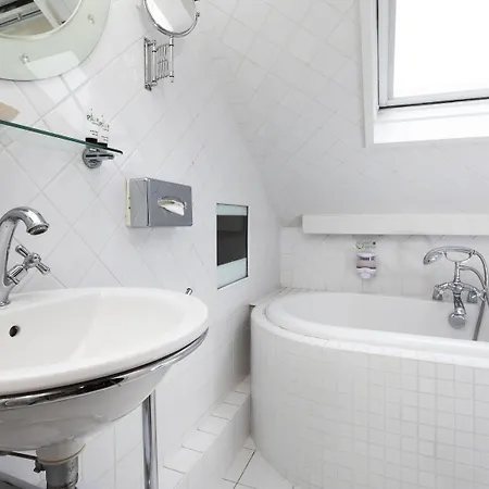 Hotel Elysées Paris