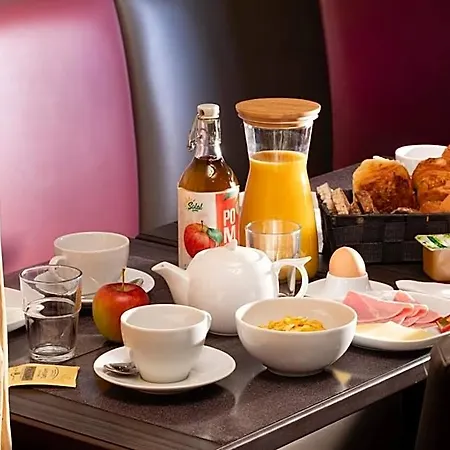 Elysees Hotel 3*