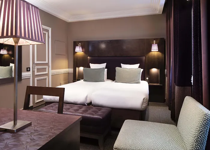 Отель Elysees 3*